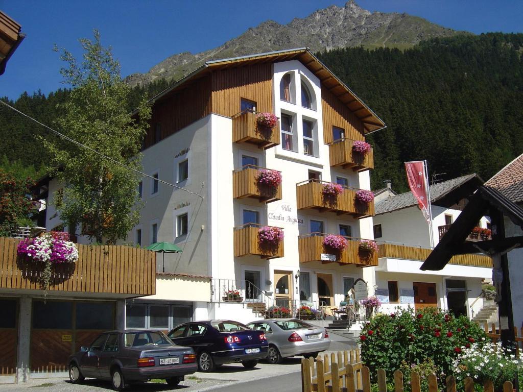 Pension Villa Claudia Augusta Resia Exterior foto