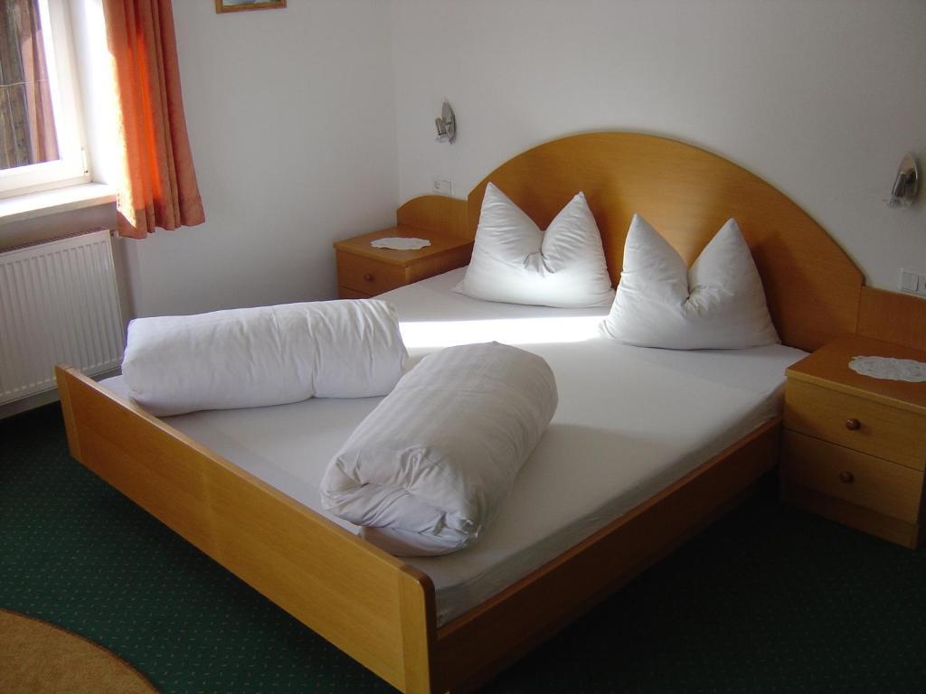Pension Villa Claudia Augusta Resia Habitación foto
