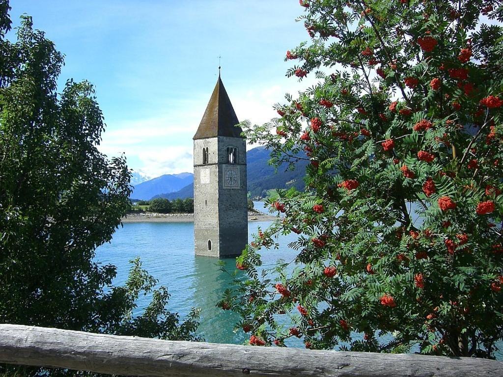 Pension Villa Claudia Augusta Resia Exterior foto
